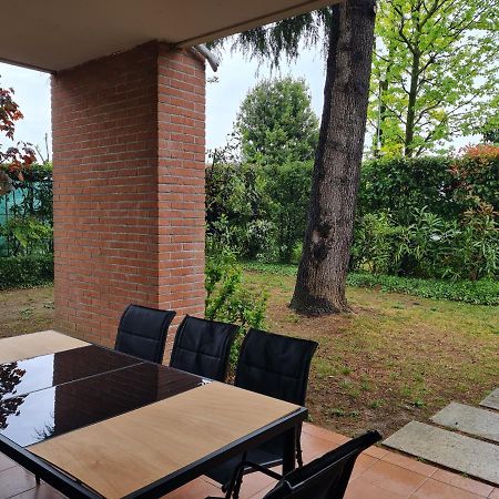 Lato Soleggiato @Gardazzurro Apartman Padenghe sul Garda Kültér fotó