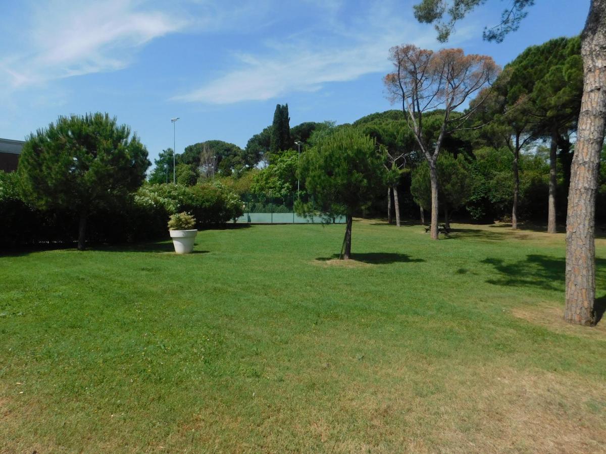 Lato Soleggiato @Gardazzurro Apartman Padenghe sul Garda Kültér fotó